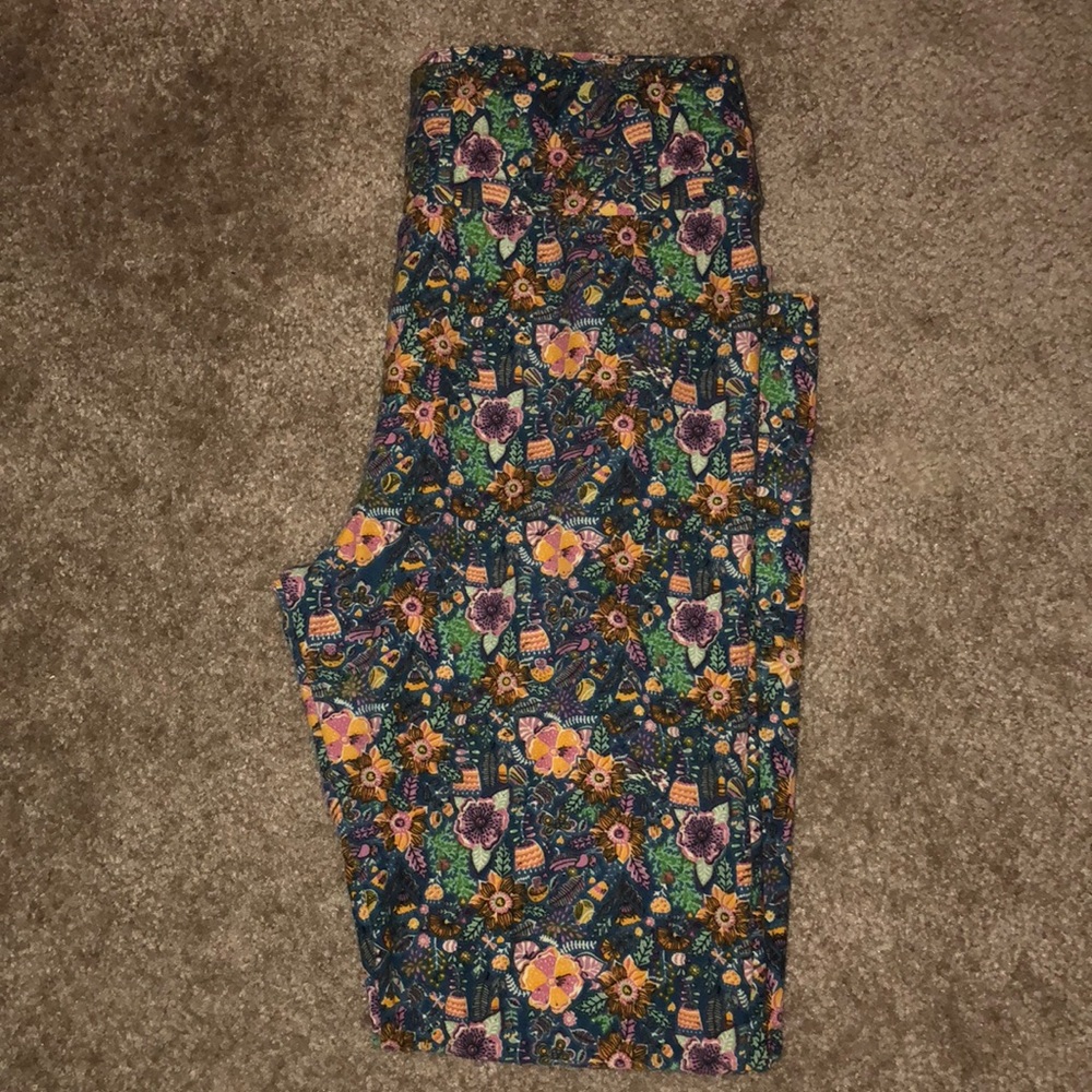 Lularoe floral multi color leggings tall curvy